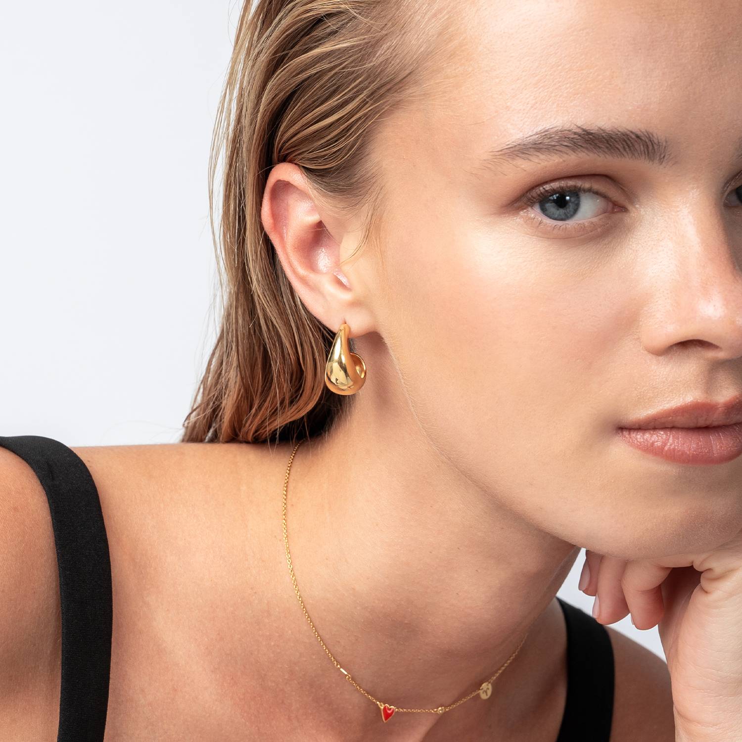 Celestial Curve Huggie Earrings - Gold Vermeil